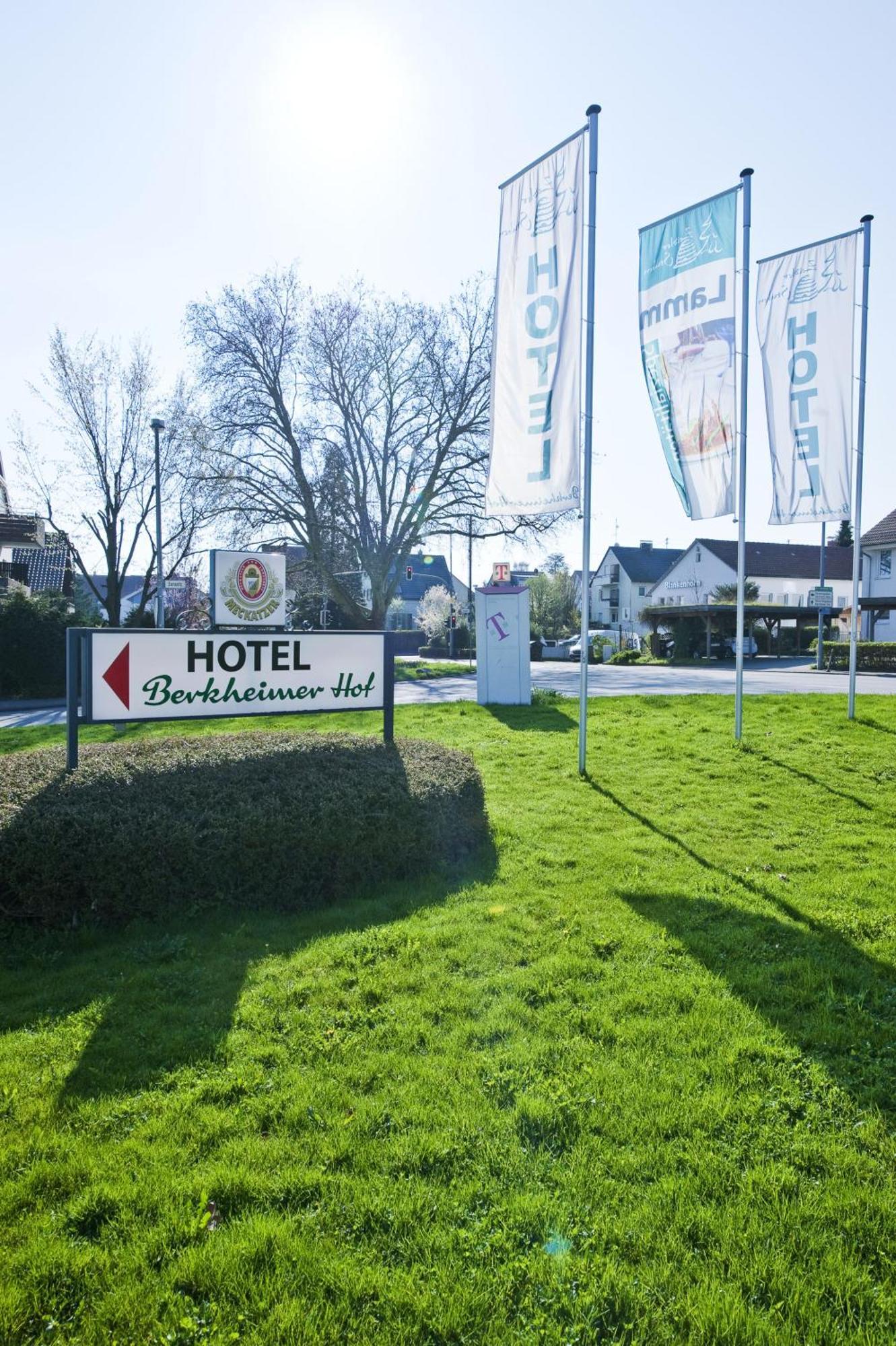Hotel Berkheimer Hof Esslingen am Neckar Buitenkant foto