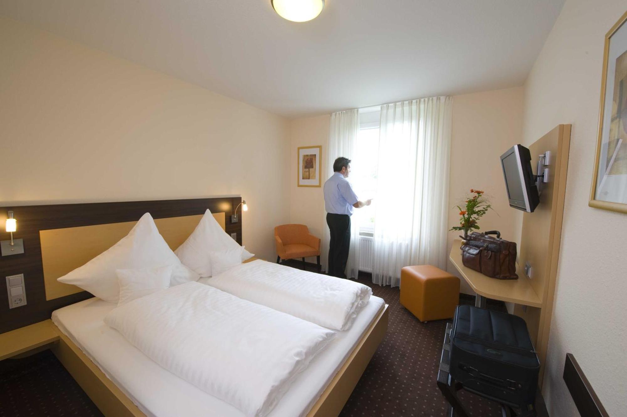 Hotel Berkheimer Hof Esslingen am Neckar Kamer foto